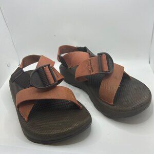 Chaco's orange brown strappy outdoor walking sandal M7